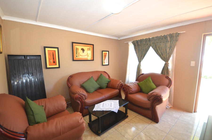 3 Bedroom Property for Sale in Highgate Eastern Cape